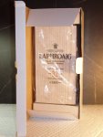 Aukce Laphroaig 200th Anniversary 32y 0,7l 46,6% L.E. Dřevěný box