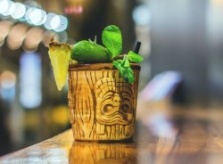 Rumový průvodce: Tiki kultura a koktejly