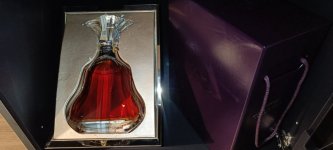 Aukce Hennessy Paradis Imperial 0,7l 40% GB L.E.