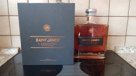 Aukce Saint James XO l'Essentiel 0,7l 43% GB