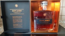 Aukce Saint James XO l'Essentiel 0,7l 43% GB