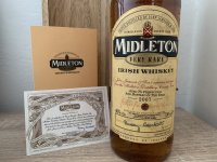 Aukce Midleton Very Rare 2007 0,7l 40% Dřevěný box