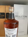 Aukce Midleton Very Rare 2021 0,7l 40% L.E. Dřevěný box
