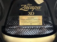 Aukce Ron Zacapa Centenario XO 25y 0,7l 40% GB + 2x sklo Dřevěný box