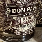 Aukce Don Papa Rare Cask 5y 0,7l 50,5% + sklenice - 8023
