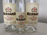 Aukce Bernard Pivní pálenka z ležáku + miniatura & Bohemian ALE 2020 2×0,5l 50,6% L.E. - 227 a 5367 - 1112 a 5360