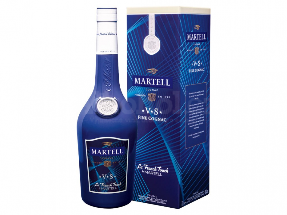 Martell 0.7 цена. Martell VSOP 0.7 армянский. Коньяк Мартель VSOP 0.7. Мартель ВСОП 0.7. Мартель ВСОП 0,7 Л.