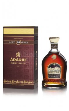 Brandy Ararat 20y 6×0,7l 40%